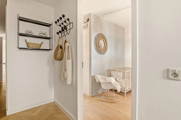Medium property photo - Van Oldenbarneveldtstraat 52H, 1052 KC Amsterdam